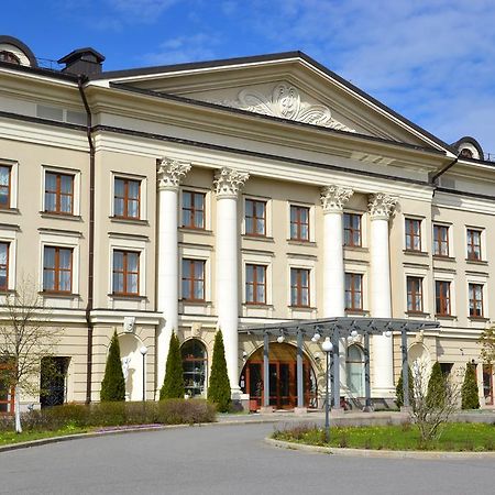 Volzhskaya Riviera Hotel Uglich Exterior foto