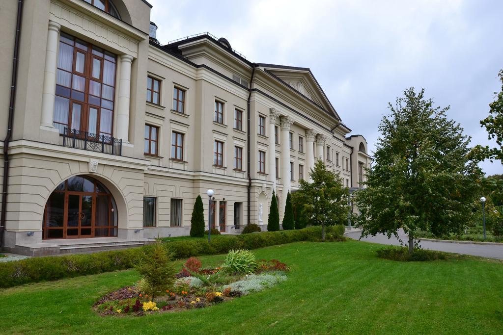 Volzhskaya Riviera Hotel Uglich Exterior foto